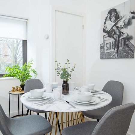 Pembroke House Apartments Exeter For Families Business Relocation Free Parking Exterior foto