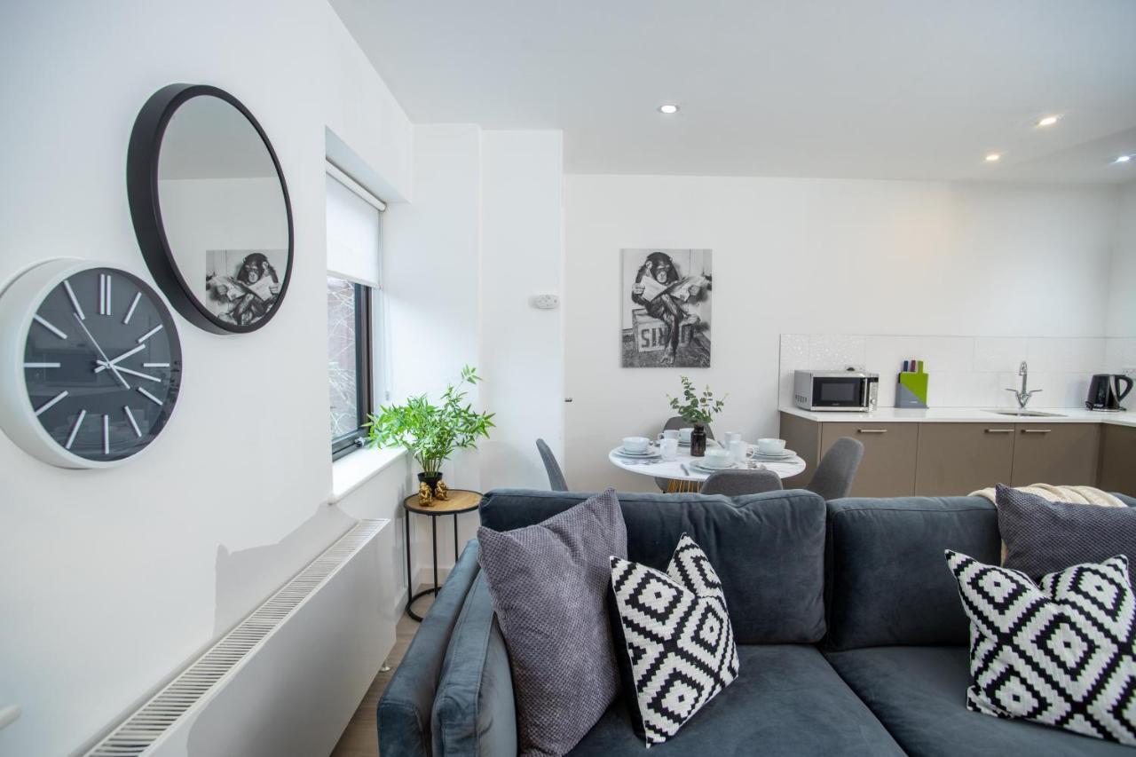 Pembroke House Apartments Exeter For Families Business Relocation Free Parking Exterior foto