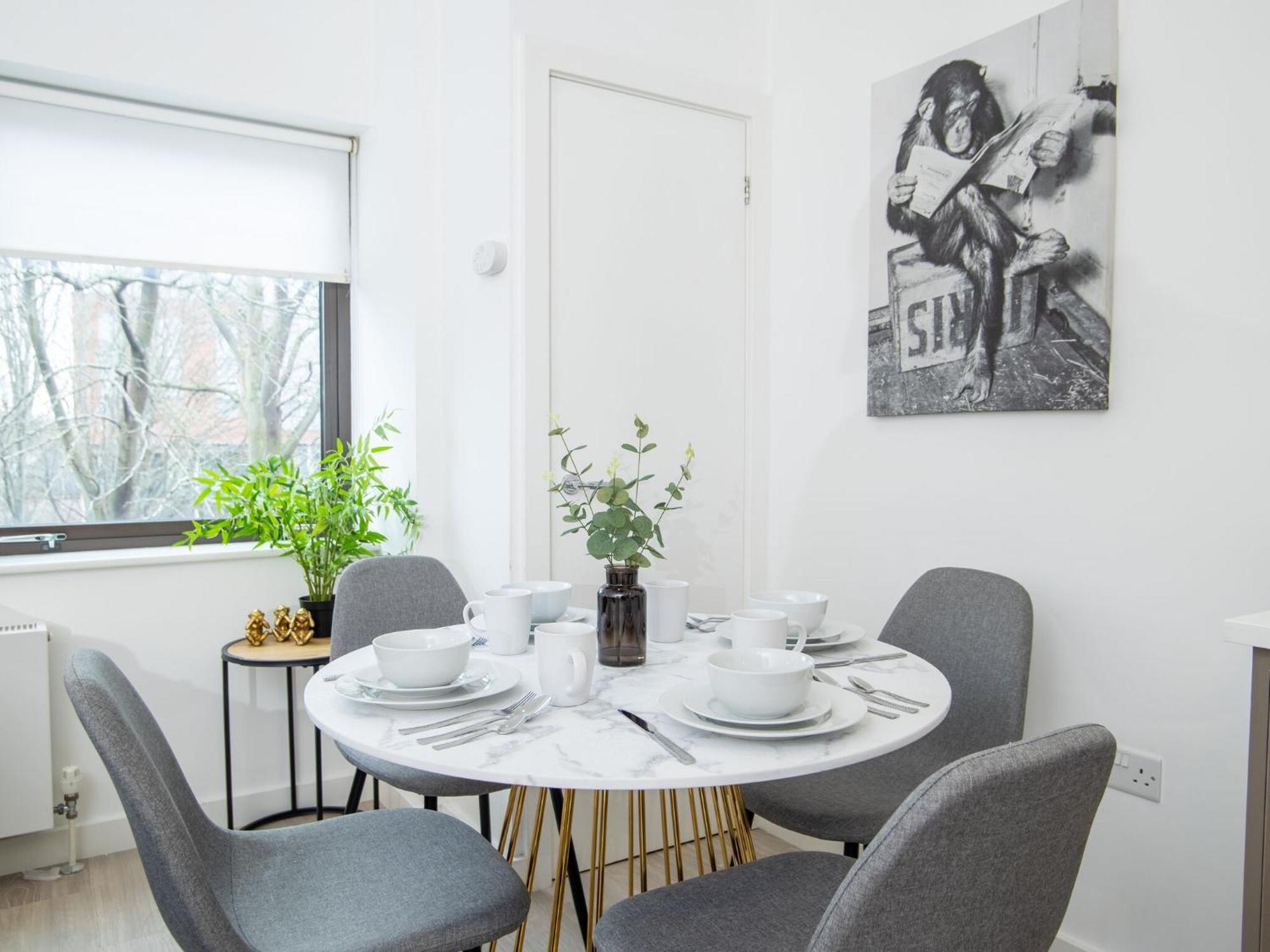 Pembroke House Apartments Exeter For Families Business Relocation Free Parking Exterior foto