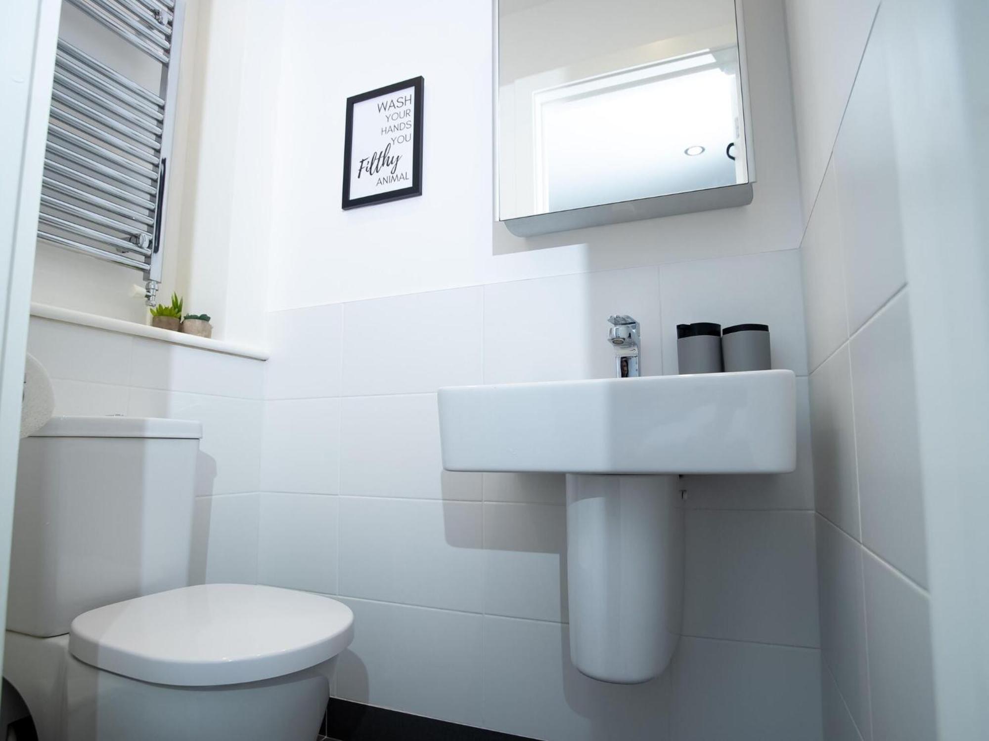 Pembroke House Apartments Exeter For Families Business Relocation Free Parking Exterior foto
